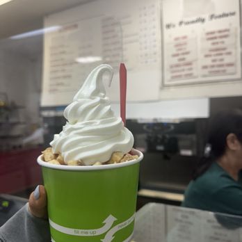 Solano Yogurt & Ice Cream - Ice Cream & Frozen Yogurt Near Me - Albany, California Solano Yogurt & Ice Cream - Ice Cream & Frozen Yogurt Near Me - Albany, California
