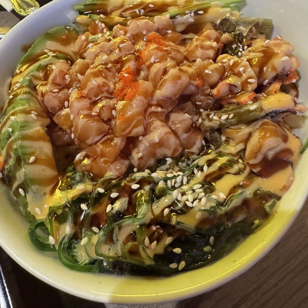 Thai N Sushi - Salmon and white fish poke bowl - Sushi Bars Near Me - Quinlan, Texas Thai N Sushi - Salmon and white fish poke bowl - Sushi Bars Near Me - Quinlan, Texas