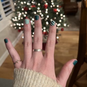 Sunset Nails - Holiday nails!! - Nail Salons Near Me - Chandler, Arizona