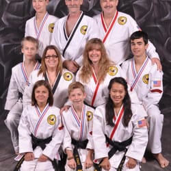 Foothill Taekwondo - Black Collared Red Collared Junior Leaders