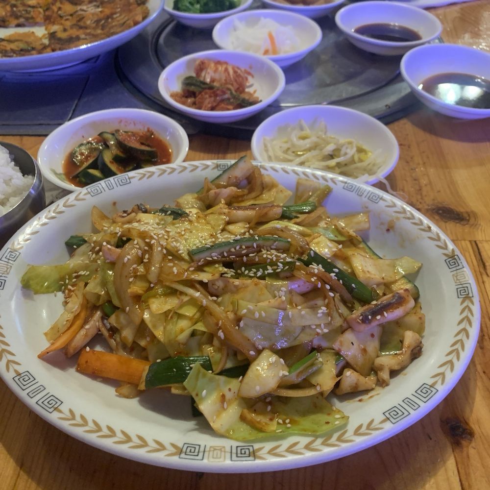 Spicy squid and veggies Spicy squid and veggies