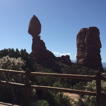 Arches National Park - Balanced Rock - Parks Near Me