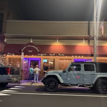 Mario's Tuscany Grill - Outside - Pizza Near Me - Winsted, Connecticut
