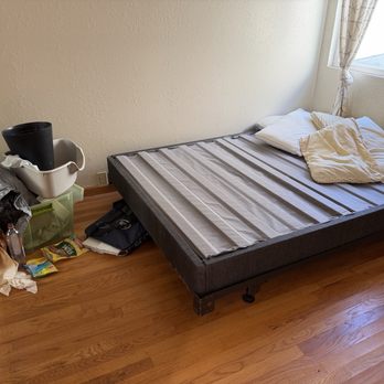 DP’S Hauling - A bed and garbage - Junk Removal & Hauling Near Me DP’S Hauling - A bed and garbage - Junk Removal & Hauling Near Me