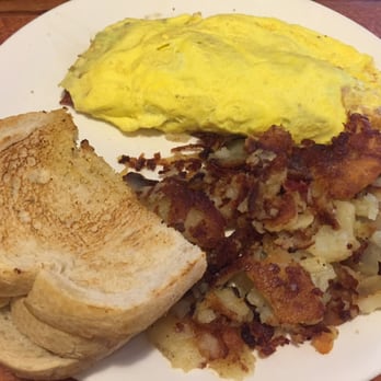 Broken Yolk Cafe - Build your own omelet - Breakfast & Brunch Near Me - Carlsbad, California