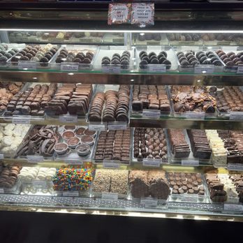 Sloan's - Los Angeles - Variety chocolates - Ice Cream & Frozen Yogurt Near Me - Los Angeles, California Sloan's - Los Angeles - Variety chocolates - Ice Cream & Frozen Yogurt Near Me - Los Angeles, California
