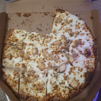 Domino's Pizza - Large thin crust with chicken - Pizza Near Me - Hutto, Texas Domino's Pizza - Large thin crust with chicken - Pizza Near Me - Hutto, Texas