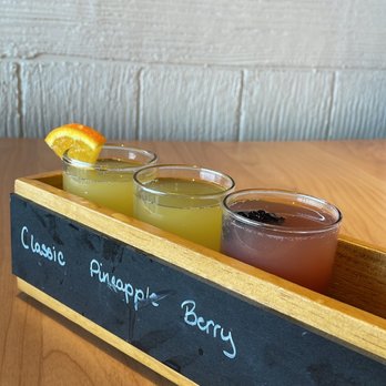 Kitchen Social - Mimosa sampler - New American Near Me - Dublin, Ohio Kitchen Social - Mimosa sampler - New American Near Me - Dublin, Ohio