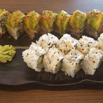 Momiji Sushi - Veg Head Roll with gluten-free tempura (top) and Kaisou Roll (bottom). Both vegan and gluten free. - Sushi Bars Near Me - Klamath Falls, Oregon Momiji Sushi - Veg Head Roll with gluten-free tempura (top) and Kaisou Roll (bottom). Both vegan and gluten free. - Sushi Bars Near Me - Klamath Falls, Oregon