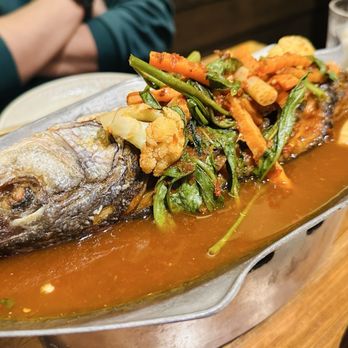Tha Phraya - Thai Near Me - New York, New York