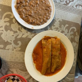 Los Manjares Restaurant - Chicken Enchiladas without cheese & bean - Mexican Near Me - Yuma, Arizona Los Manjares Restaurant - Chicken Enchiladas without cheese & bean - Mexican Near Me - Yuma, Arizona