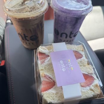 Onto Coffee - Ube Latte - Iced Strawberry Sando Mocha - Sandwiches Near Me - Lakewood, Colorado Onto Coffee - Ube Latte - Iced Strawberry Sando Mocha - Sandwiches Near Me - Lakewood, Colorado