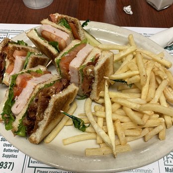 Liberty Gathering Place - Club sandwich - American Near Me - West Liberty, Ohio