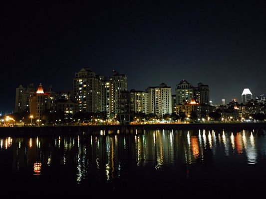 Singapore Indoor Stadium by null