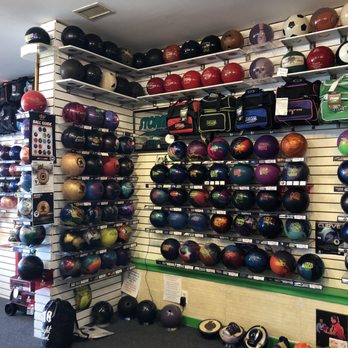 Tom Kelley's Bowling Pro Shop - Sporting Goods Near Me - Omaha, Nebraska