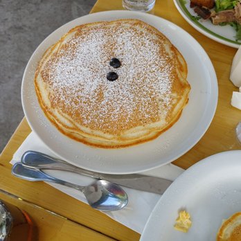 Over Easy - Blueberry pancakes - Breakfast & Brunch Near Me - Kailua, Hawaii