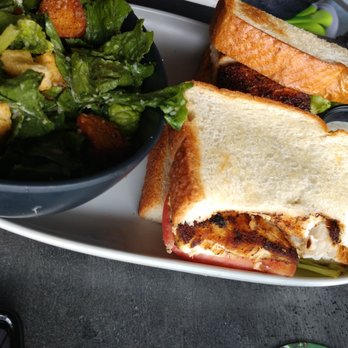 PopStroke - Mahi Mahi blacken Fish Sandwich - Mini Golf Near Me - Fort Myers, Florida PopStroke - Mahi Mahi blacken Fish Sandwich - Mini Golf Near Me - Fort Myers, Florida