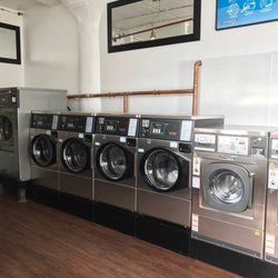 Riverside Laundromat