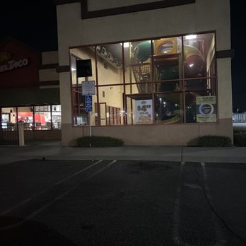 Del Taco - Closed drive Thru - Mexican Near Me - Modesto, California Del Taco - Closed drive Thru - Mexican Near Me - Modesto, California