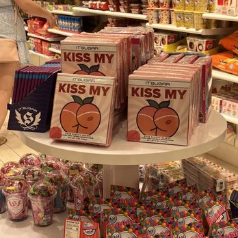 IT'SUGAR - Candy Stores Near Me - Austin, Texas