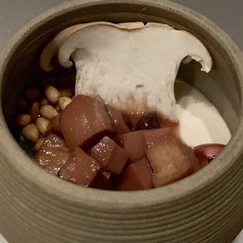 Alinea - New American Near Me - Chicago, Illinois