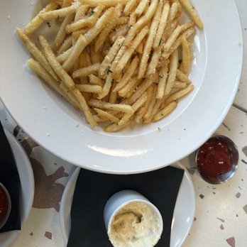 Pigzza - cacio e pepe fries - literally my favorite dish on the menu - Pizza Near Me - Orlando, Florida Pigzza - cacio e pepe fries - literally my favorite dish on the menu - Pizza Near Me - Orlando, Florida
