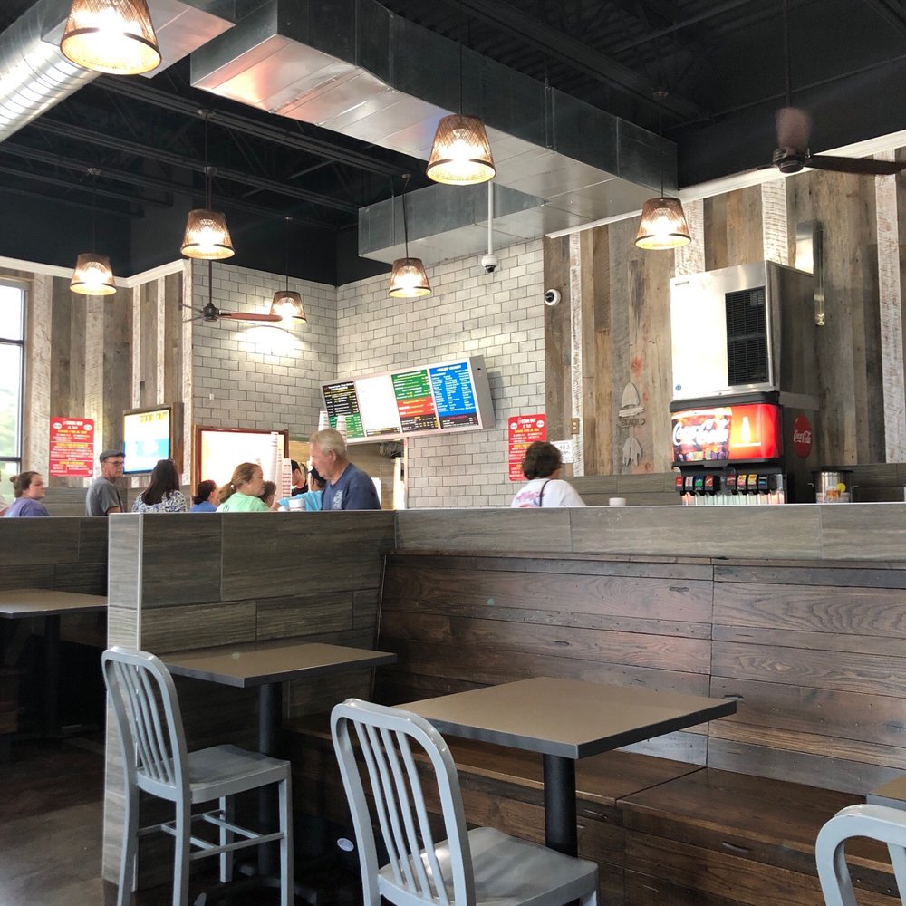 Cook Out - Inside - large clean space - Hot Dogs Near Me - Warsaw, North Carolina