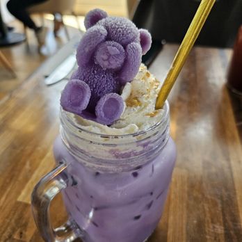 Lapisara Eatery - Ube Latte - Breakfast & Brunch Near Me - San Francisco, California Lapisara Eatery - Ube Latte - Breakfast & Brunch Near Me - San Francisco, California