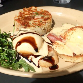 Snooze, an A.M. Eatery - Benny Duo 1/2 Benny Classic and 1/2 Bella Fireworks in your mouth! So intense you may bight your tongue! - Breakfast & Brunch Near Me - Phoenix, Arizona