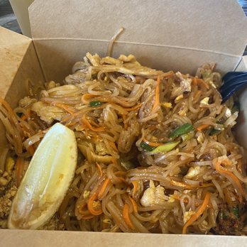 Line Thai Cafe - Pad Thai Chicken - Thai Near Me - Alpine, Texas Line Thai Cafe - Pad Thai Chicken - Thai Near Me - Alpine, Texas