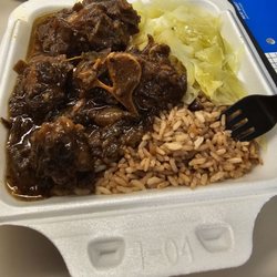 Sunsplash Carribean Restaurant - Oxtail with Rice & Beans, cabbage