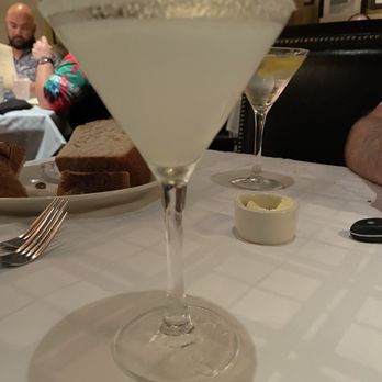 Hugo's Frog Bar and Chop House - Lemon drop martini - Steakhouses Near Me - Des Plaines, Illinois