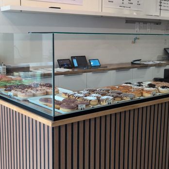Duchess - Donuts laid out beautifully. I'll take 2 or more please! - American Near Me - Los Angeles, California