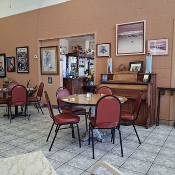 Peppe's Restaurant - Inside Peppe's restaurant in Canutillo. It is run by some very friendly and nice people. - Mexican Near Me - Canutillo, Texas