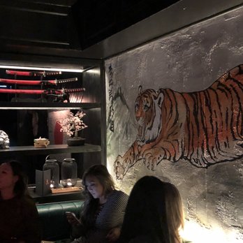 Gokudo - beautiful artwork - Cocktail Bars Near Me - Montreal, Quebec Gokudo - beautiful artwork - Cocktail Bars Near Me - Montreal, Quebec