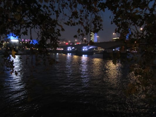Waterloo Bridge by null