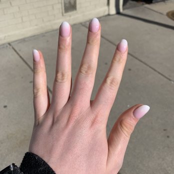 Queen Bee Nails and Spa - Dip nails ombré - Nail Salons Near Me - Brighton, Massachusetts Queen Bee Nails and Spa - Dip nails ombré - Nail Salons Near Me - Brighton, Massachusetts
