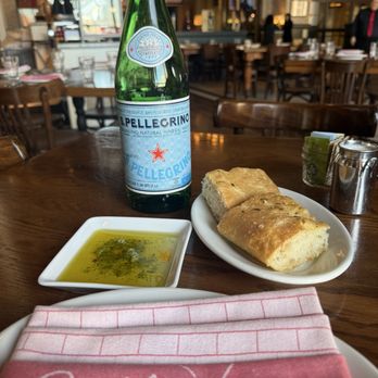 Buddy V's Ristorante - Bread - Italian Near Me - Las Vegas, Nevada