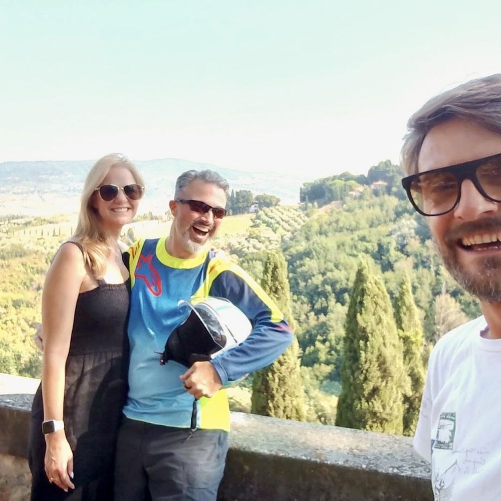 American Idol's' Pia Toscano Touring With Andrea Bocelli, image size:1000x1000