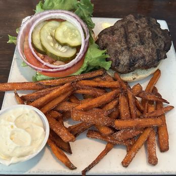 C Level - The classic burger - Bars Near Me - Panama City Beach, Florida C Level - The classic burger - Bars Near Me - Panama City Beach, Florida