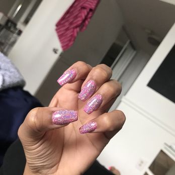 Blush Bar Miami - Nail Salons Near Me - Miami Beach, Florida