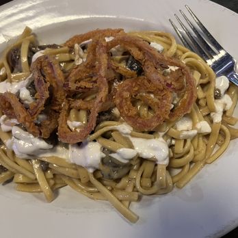 Stella Bleu - Brisket and noodles - very tasty and plentiful despite the accompanying staph in it or the salad served before. - New American Near Me - Springfield, Ohio