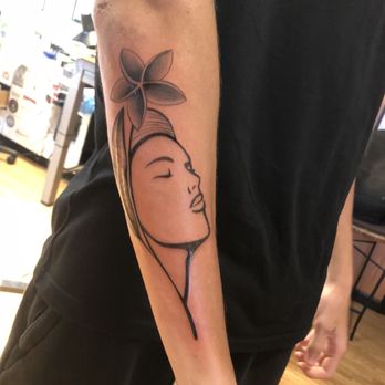Maui Tattoo Company - Custom designed - Tattoo Near Me - Kihei, Hawaii Maui Tattoo Company - Custom designed - Tattoo Near Me - Kihei, Hawaii