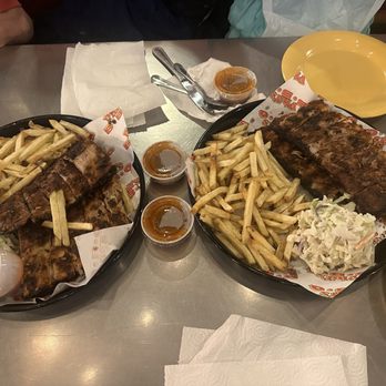 Phil's BBQ - Barbeque Near Me - San Diego, California Phil's BBQ - Barbeque Near Me - San Diego, California