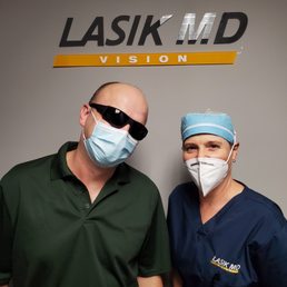 Picture with Dr Alban right after surgery. Picture with Dr Alban right after surgery.