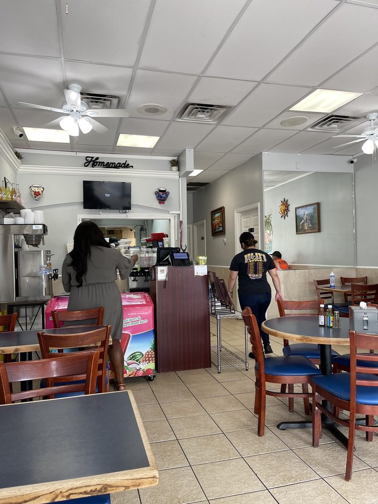 El Taco Rico Mexican Kitchen