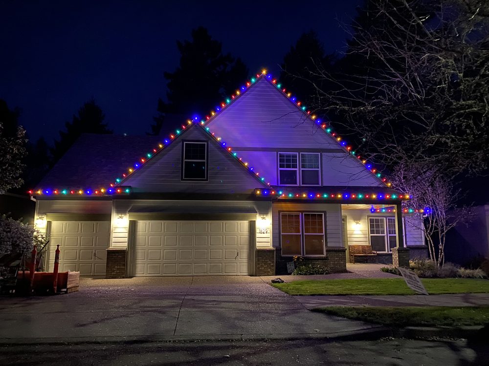 TROY, THE CHRISTMAS LIGHT GUY Updated September 2024 62 Photos