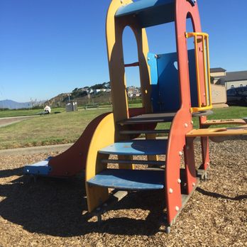 Northridge City Park - Parks Near Me - Daly City, California