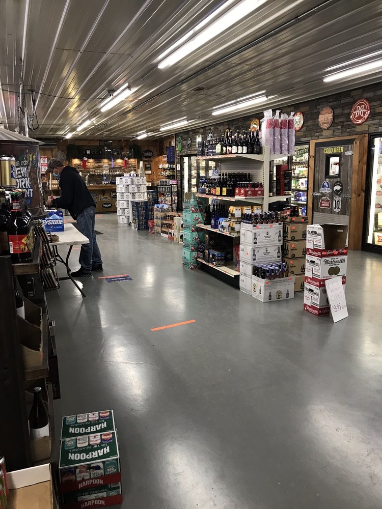 B & B BEVERAGES Updated August 2024 10 Photos & 20 Reviews 3670