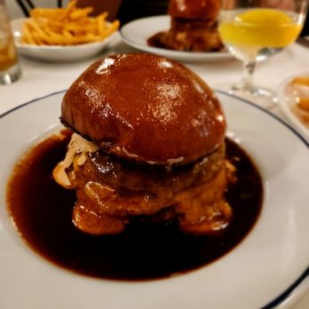 Petit Trois - Le Big Mac - French Near Me - Sherman Oaks, California